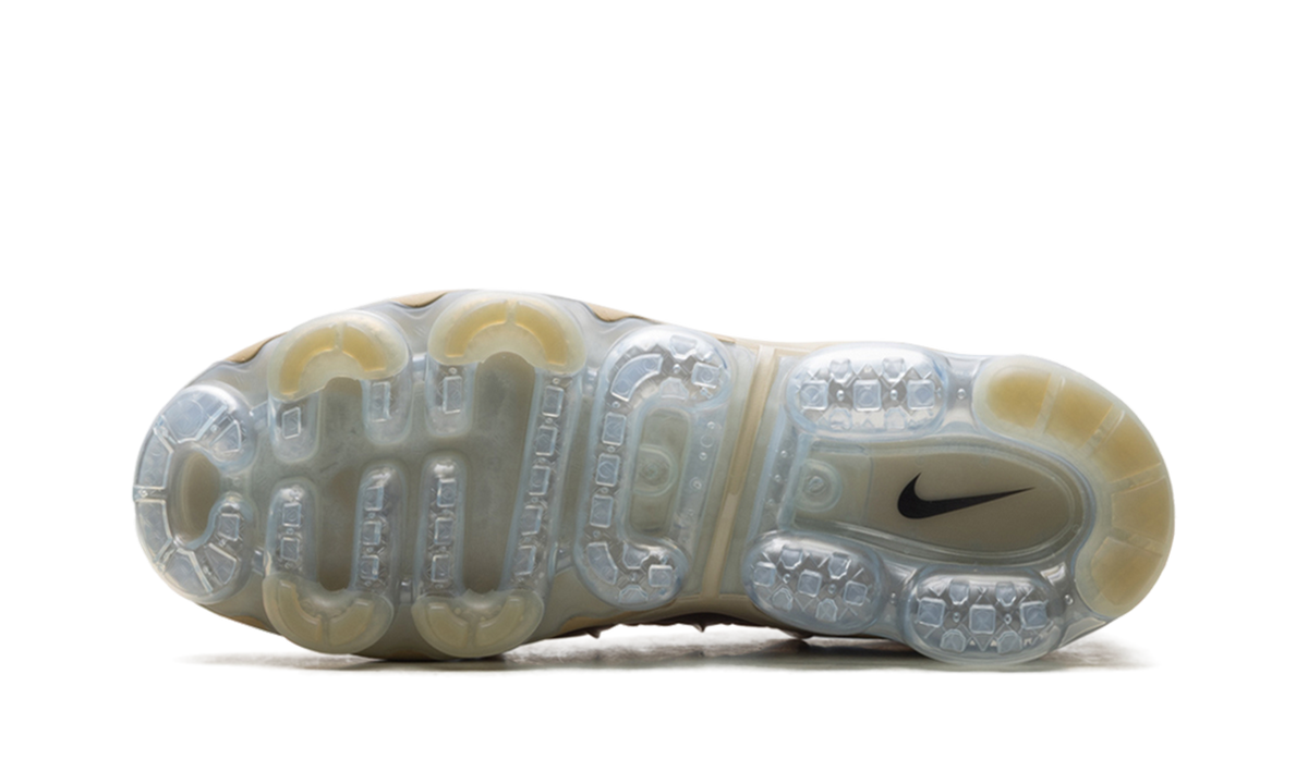 Air VaporMax Plus "Parachute Beige" IB4008 297